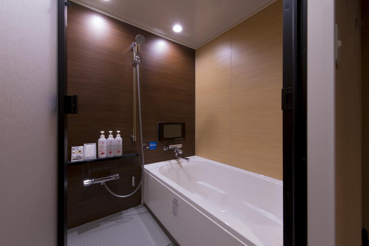 The Calm Hotel Tokyo (Adults Only) Екстер'єр фото